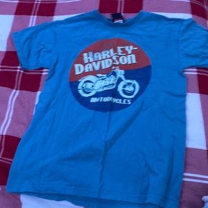 Men’s small Harley Davison shirt
